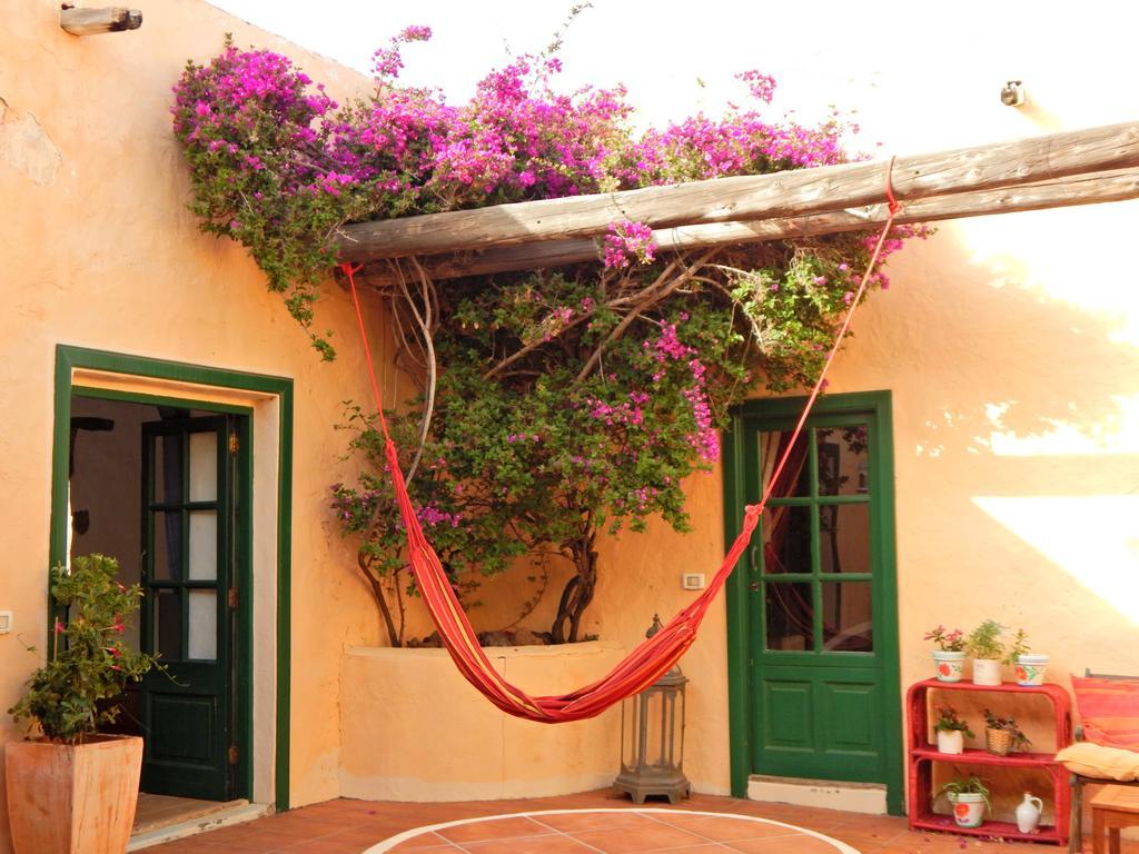 La Casa Caldera Pension Femés Buitenkant foto