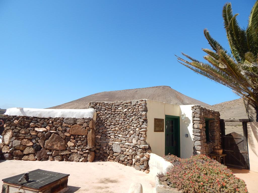 La Casa Caldera Pension Femés Buitenkant foto