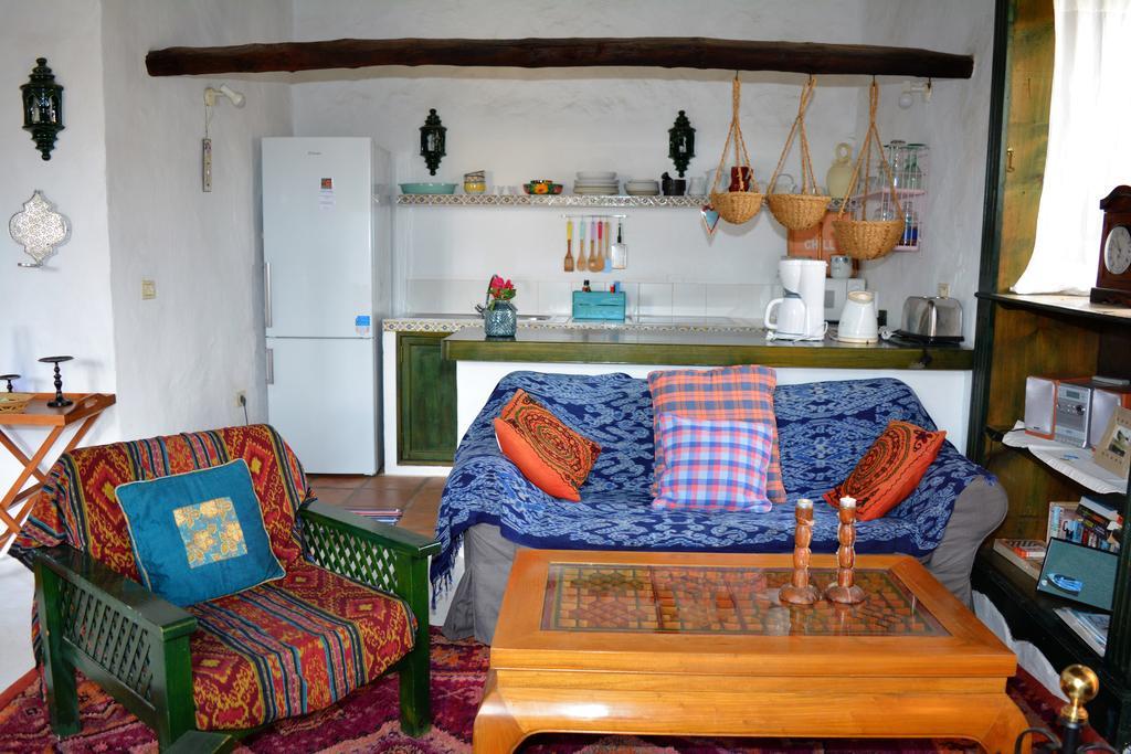 La Casa Caldera Pension Femés Buitenkant foto