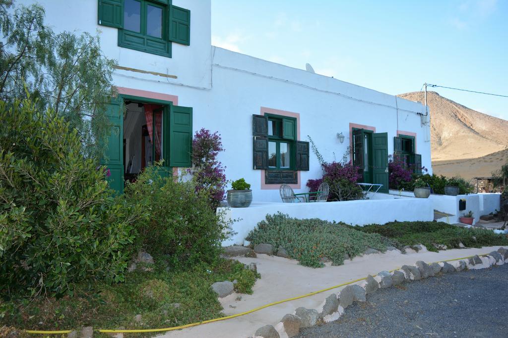 La Casa Caldera Pension Femés Buitenkant foto