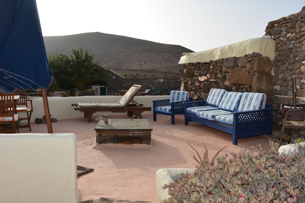 La Casa Caldera Pension Femés Buitenkant foto